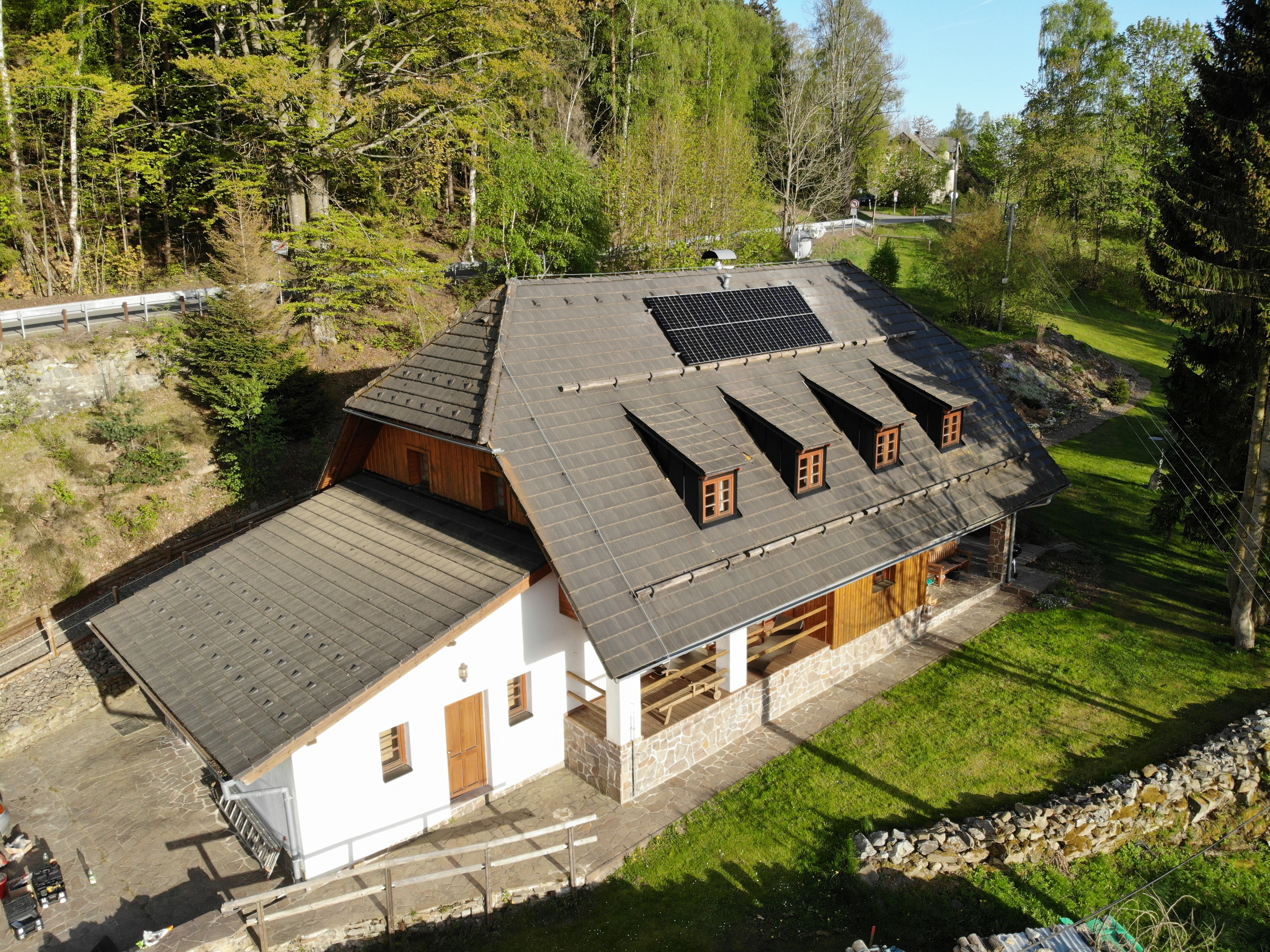 Fotovoltaická elektrárna s akumulací Český Krumlov